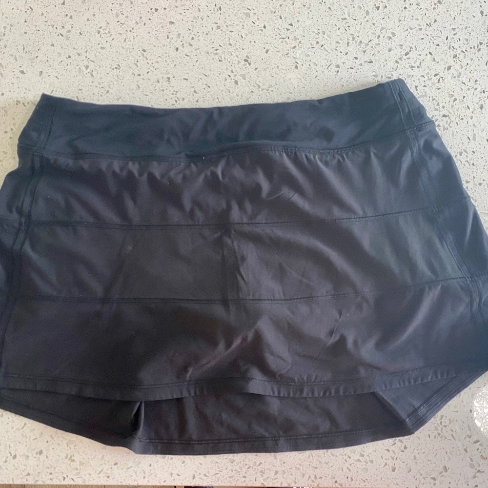 Lululemon Size 12 Tall Pace Rival Skirt
